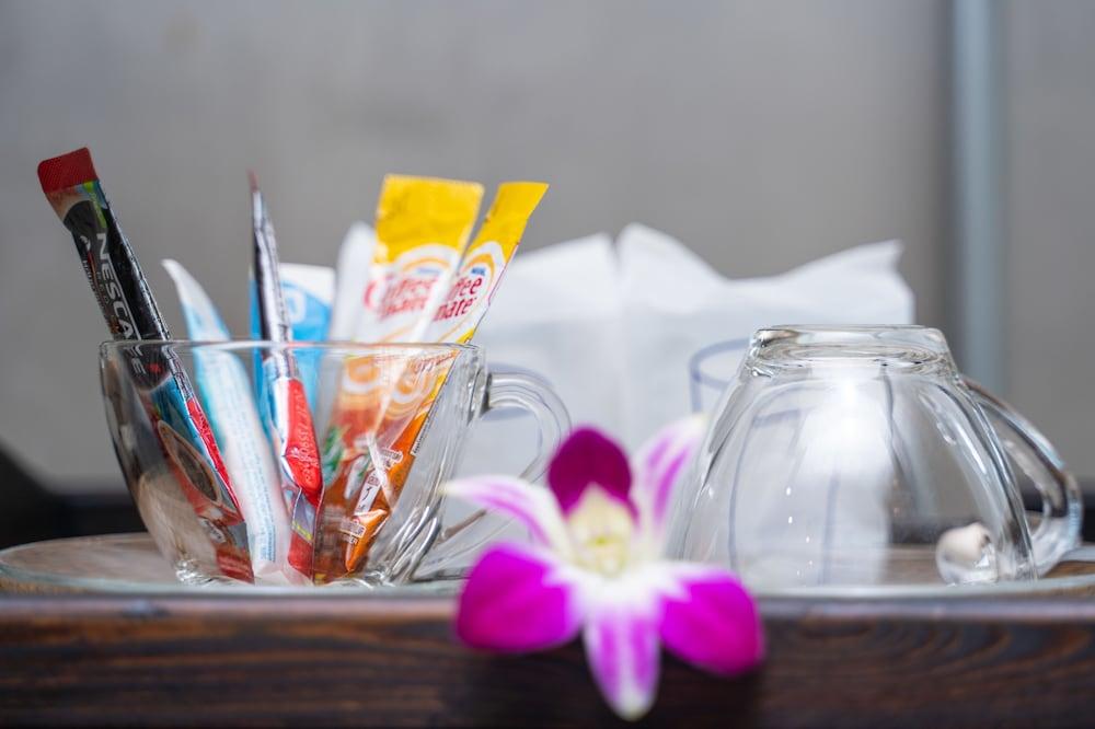 Dsure Hotel Phuket Patong Екстер'єр фото